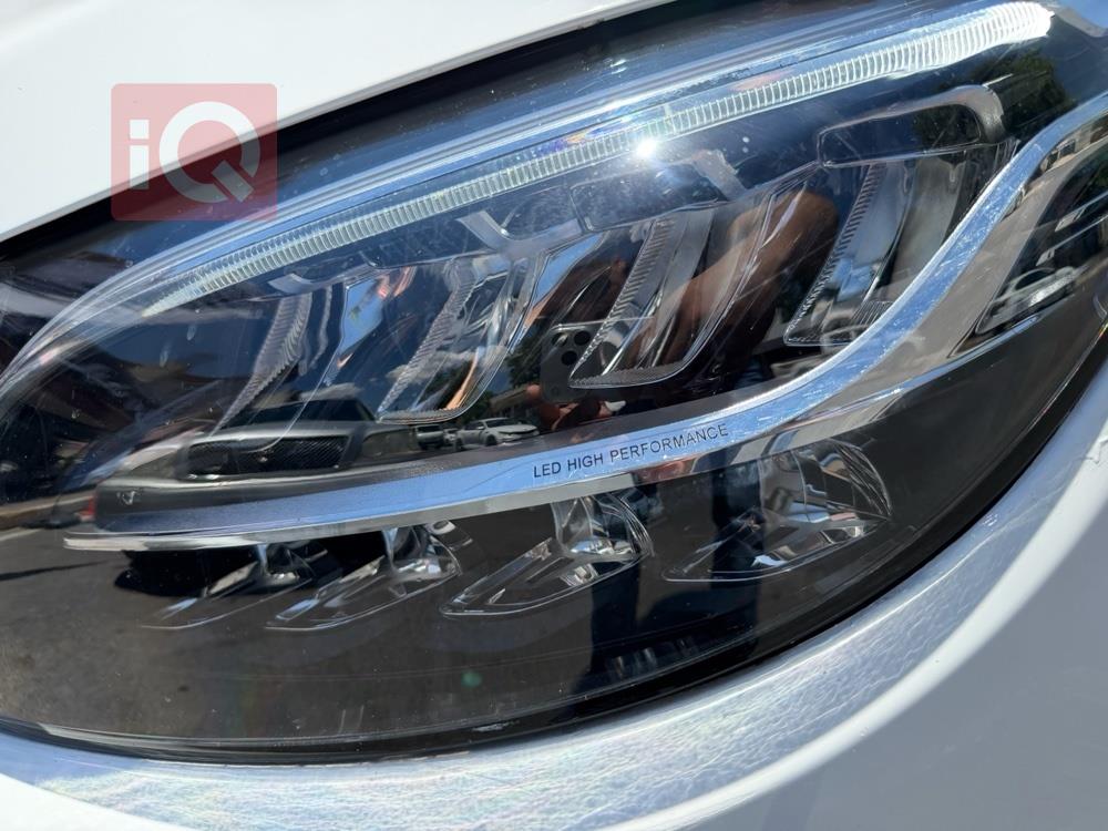 مرسيدس بنز C-Class